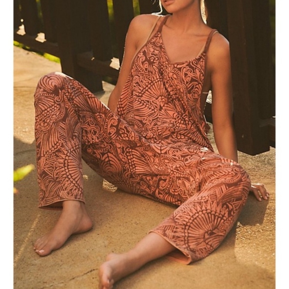 ISO Free People Hot Shot Onesie - Red Combo - Picture 2 of 5